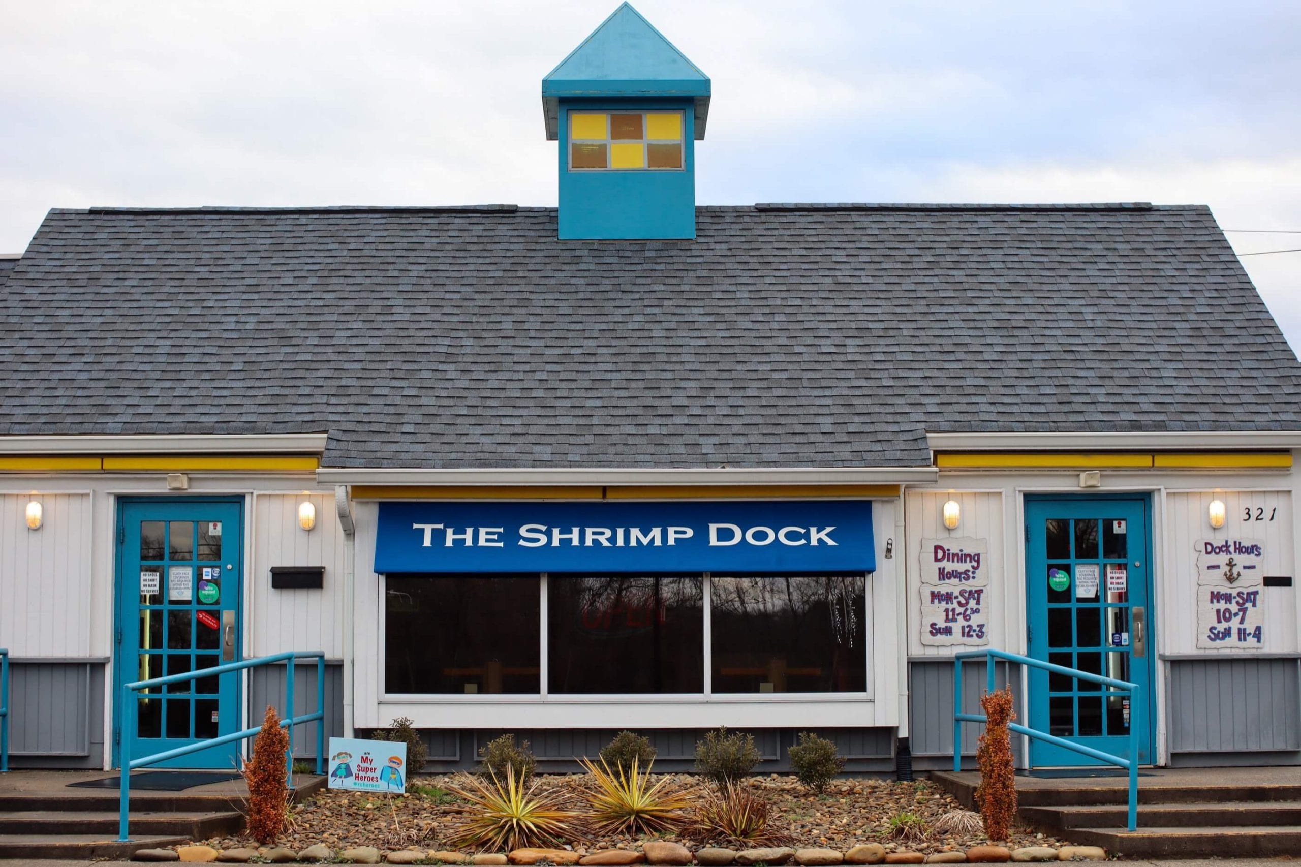 The Shrimp Dock | Fresh Seafood in Knoxville | Locations in Bearden, Farragut and Alcoa